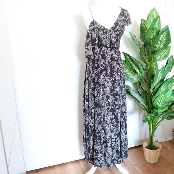 Amuse Society Black & White Floral Asymmetric Cold Shoulder Maxi Dress Large L - Picture 11 of 14